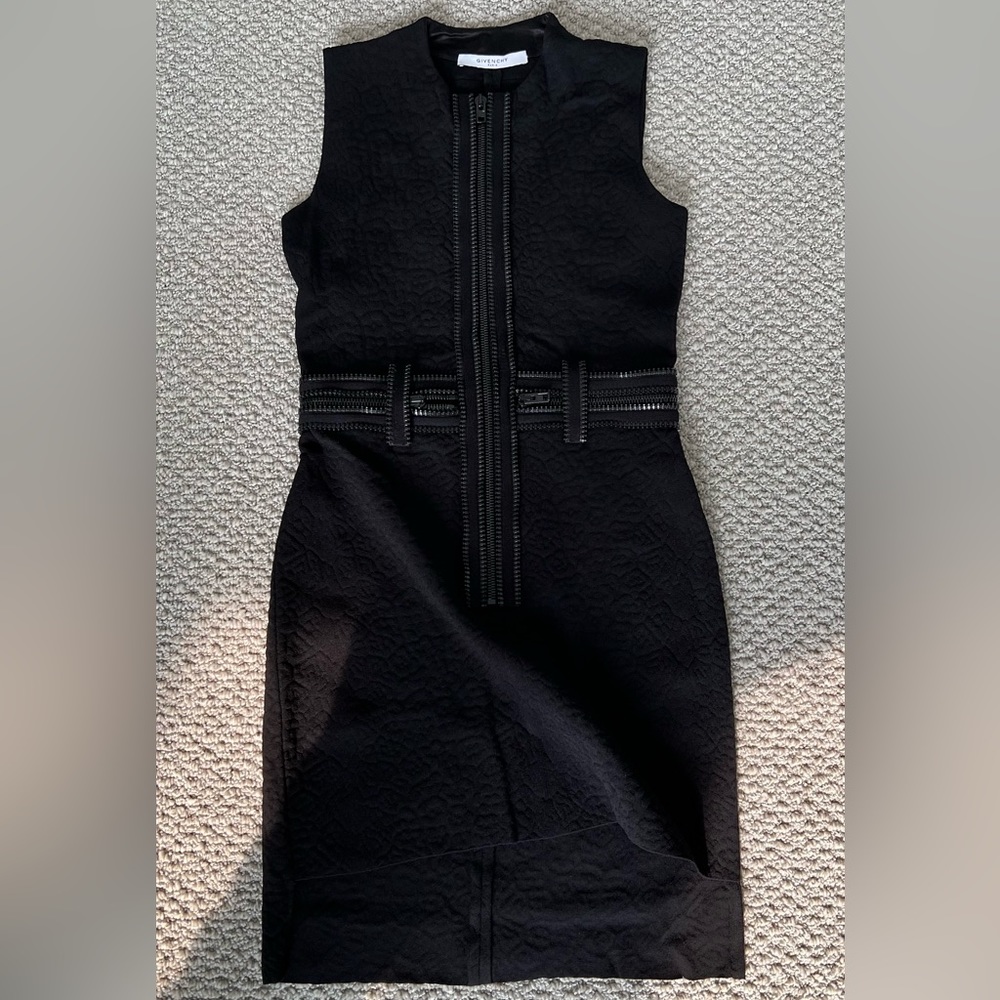 Givenchy mini dress with zipper